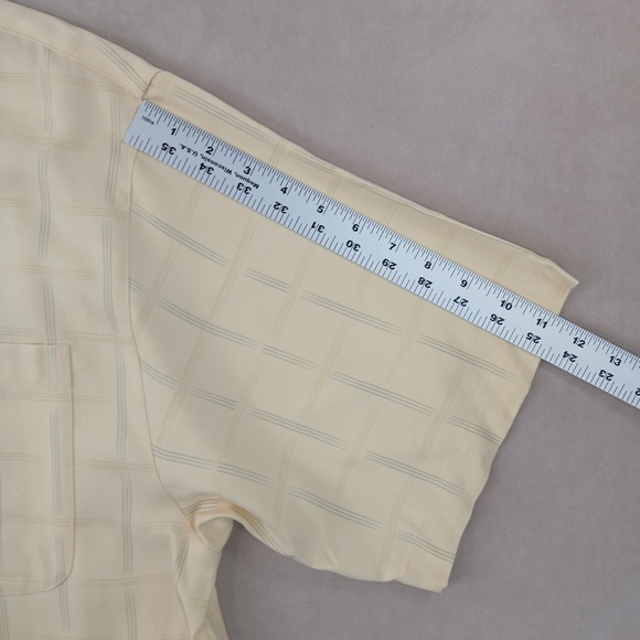 Tommy Bahama Large Mens Shirt Hawaiian Camp Silk Floral Casual 24x29 Has Defects - Picture 8 of 12